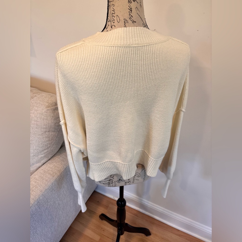 Free People Easy Street Crop Pullover Sweater in Ivory size small - Picture 6 of 8